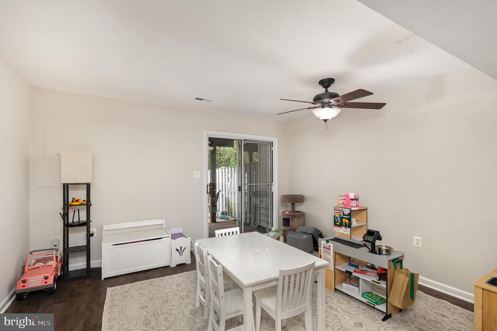 35869 DEVON PARK SQUARE