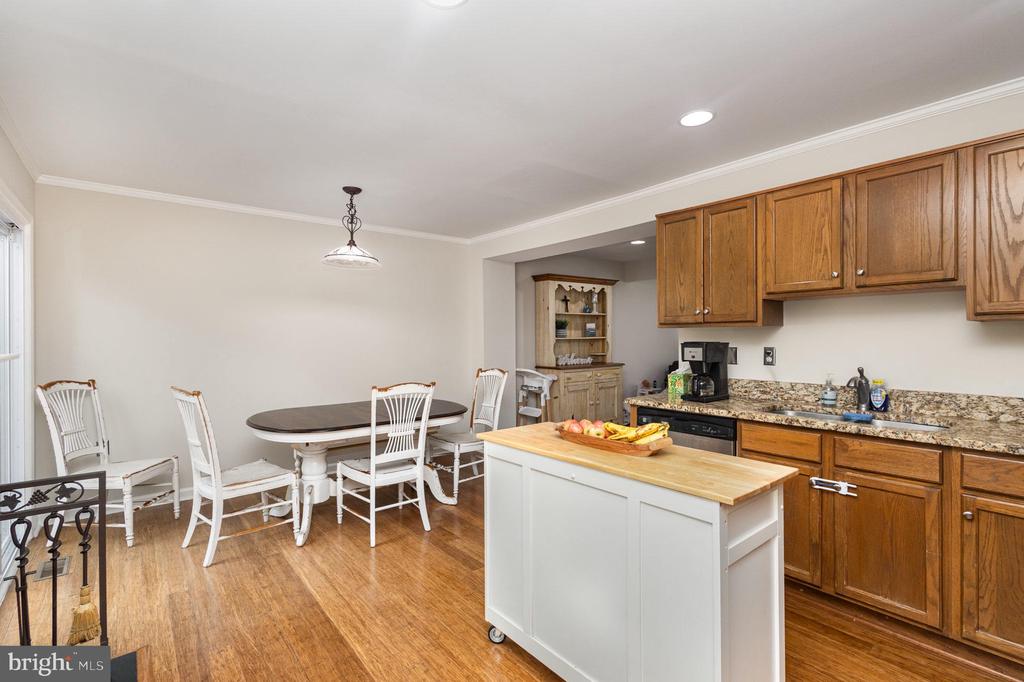 35869 DEVON PARK SQUARE
