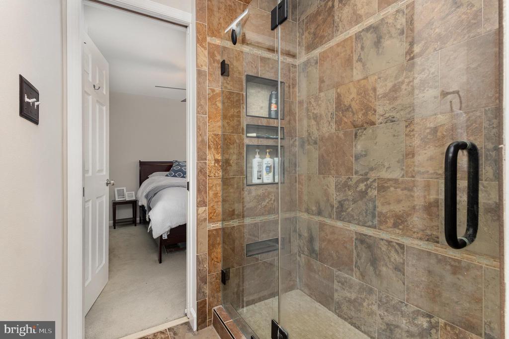35869 DEVON PARK SQUARE