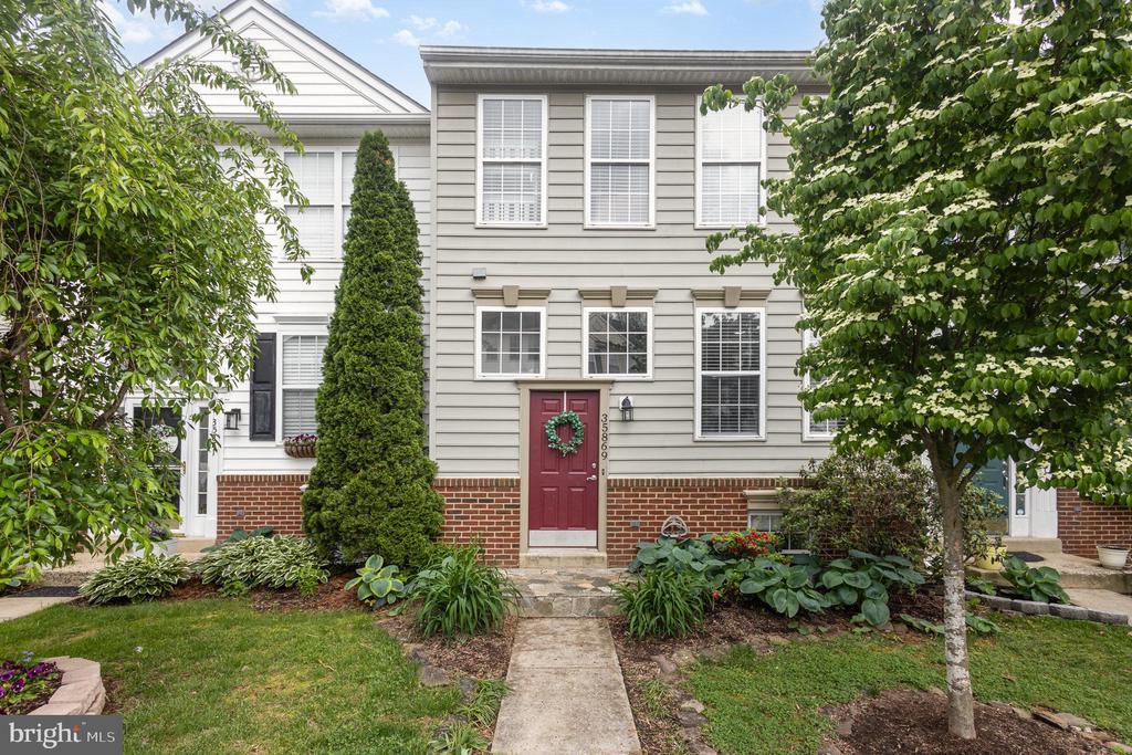 35869 DEVON PARK SQUARE