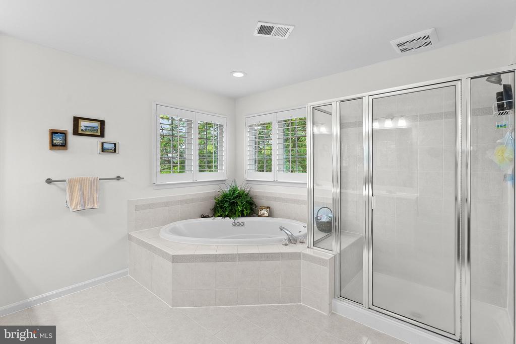 36453 DWYER COURT