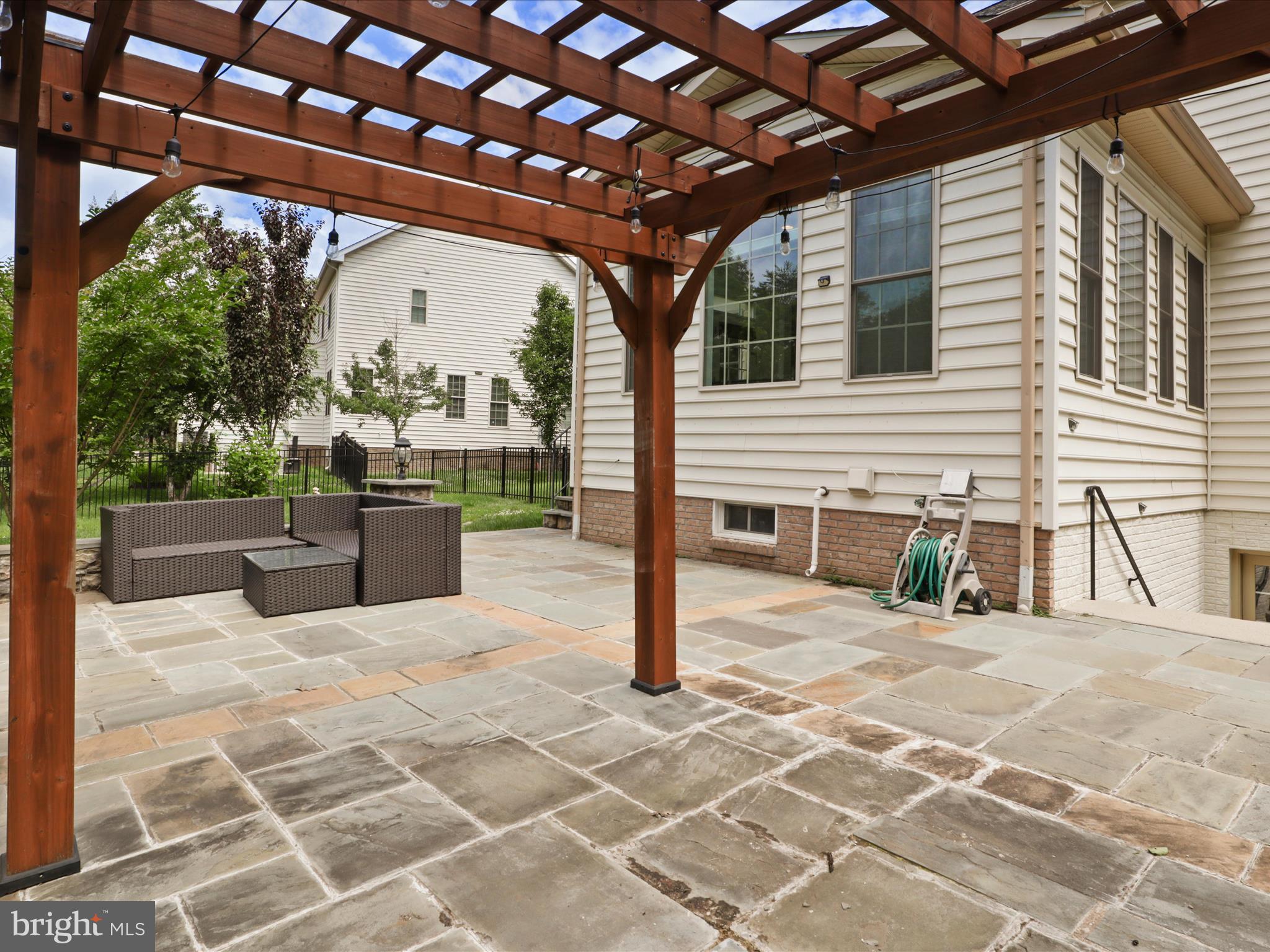 42177 BUNKER WOODS PLACE