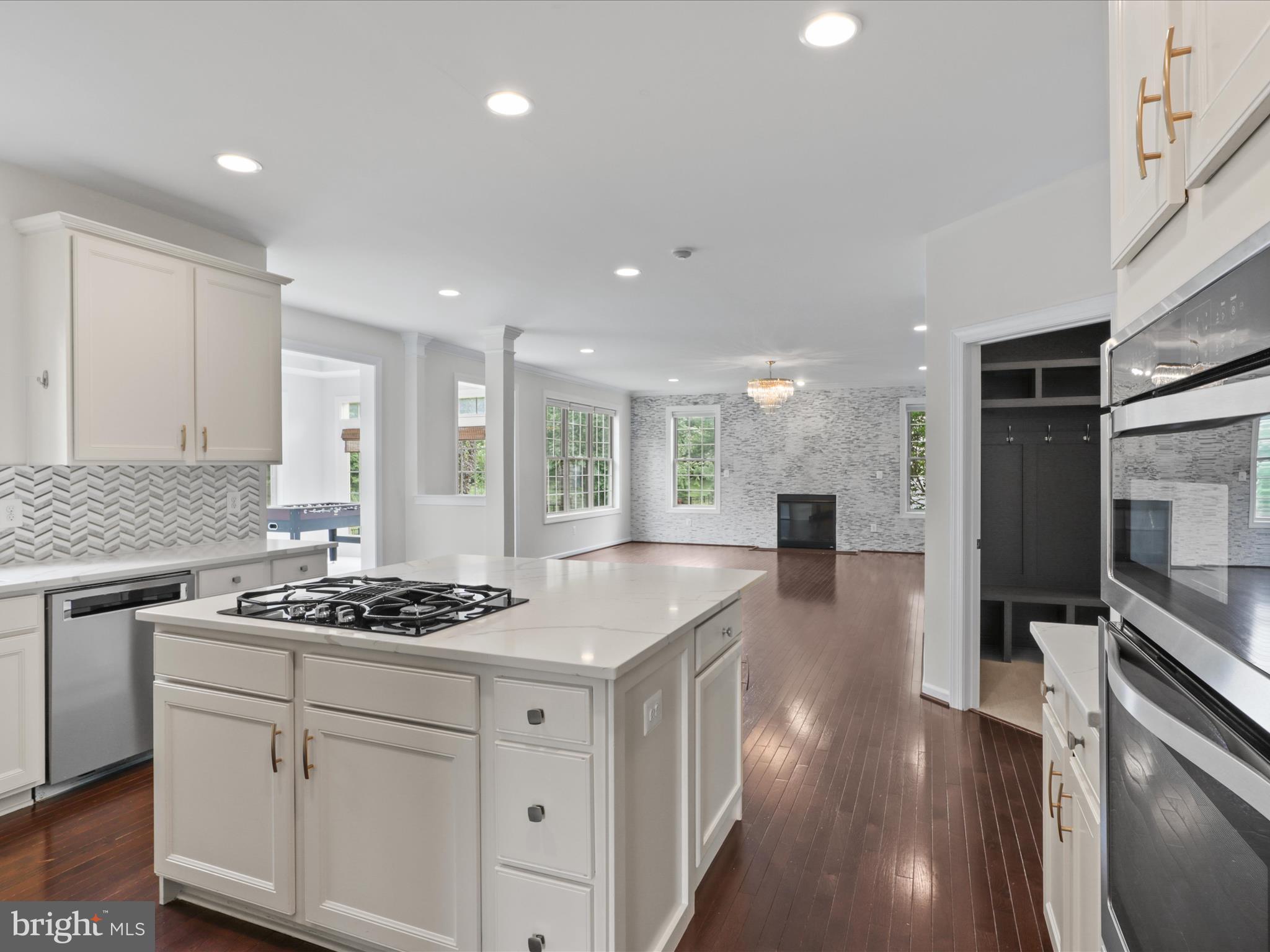 42177 BUNKER WOODS PLACE