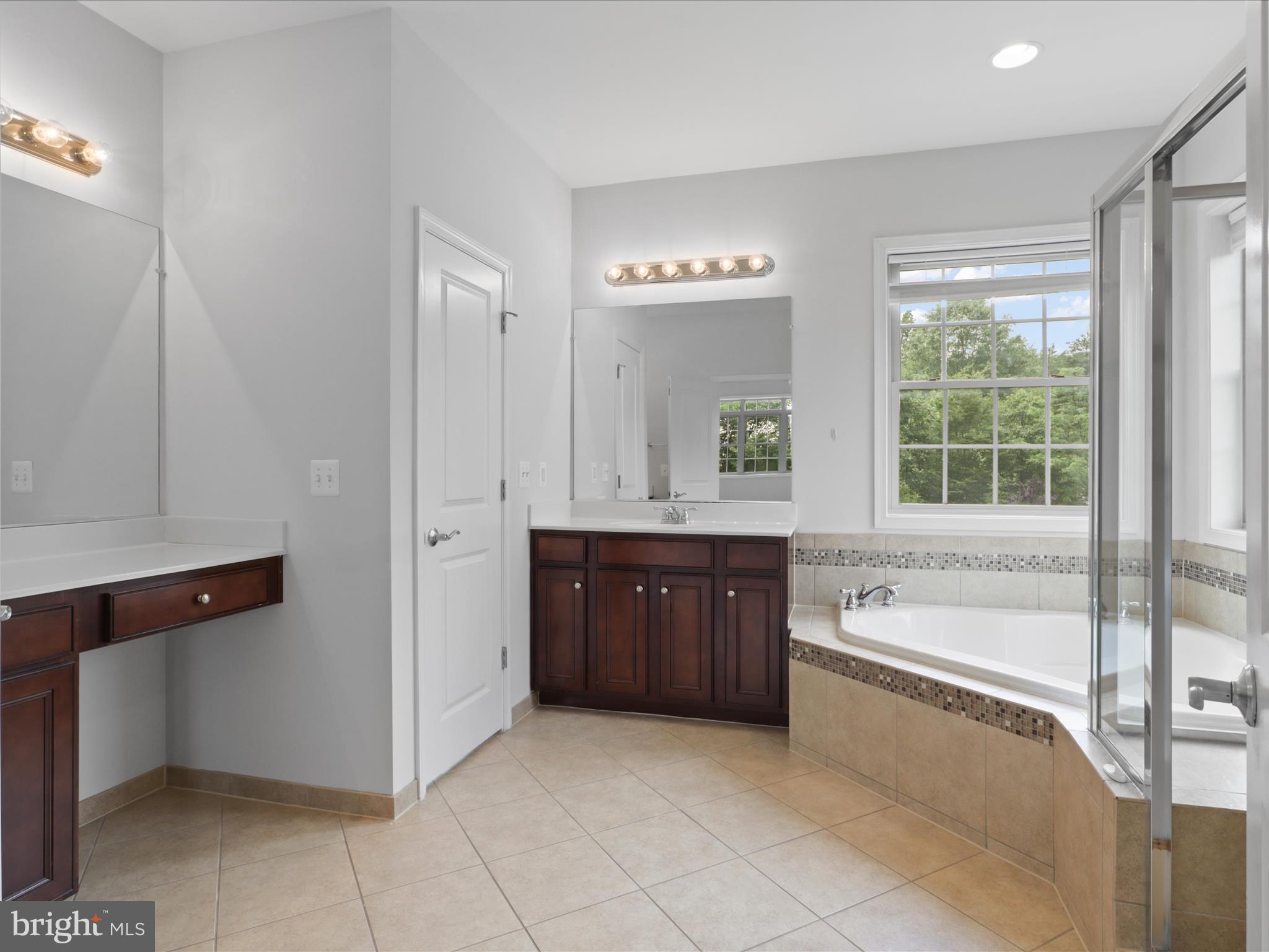 42177 BUNKER WOODS PLACE