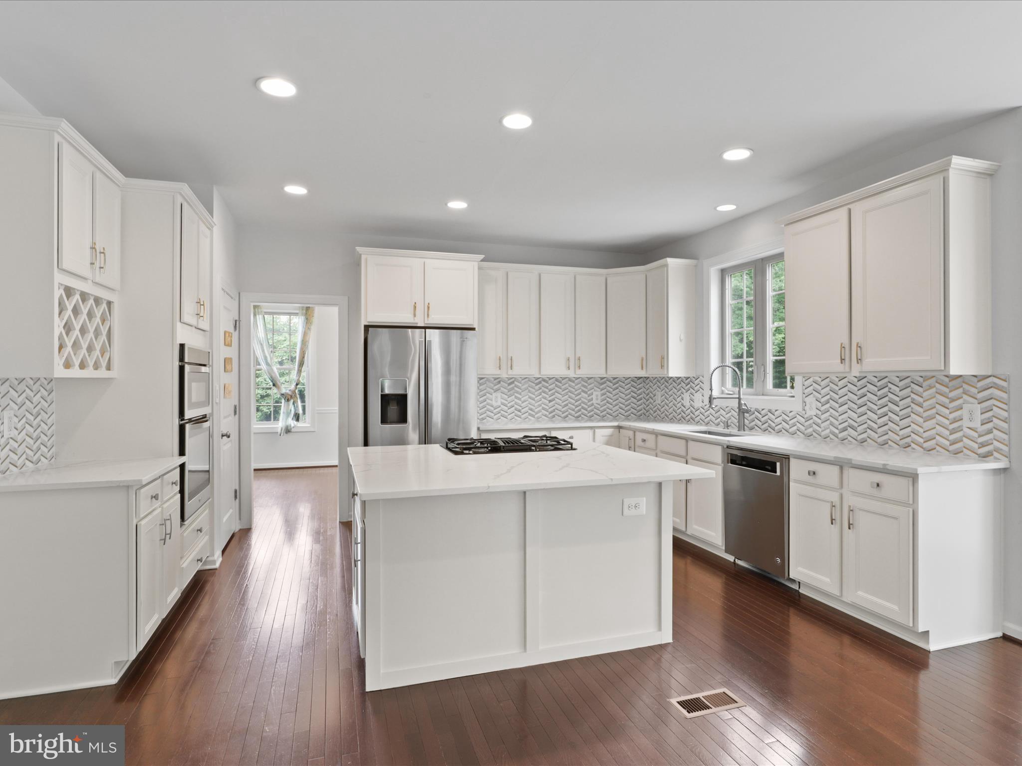 42177 BUNKER WOODS PLACE