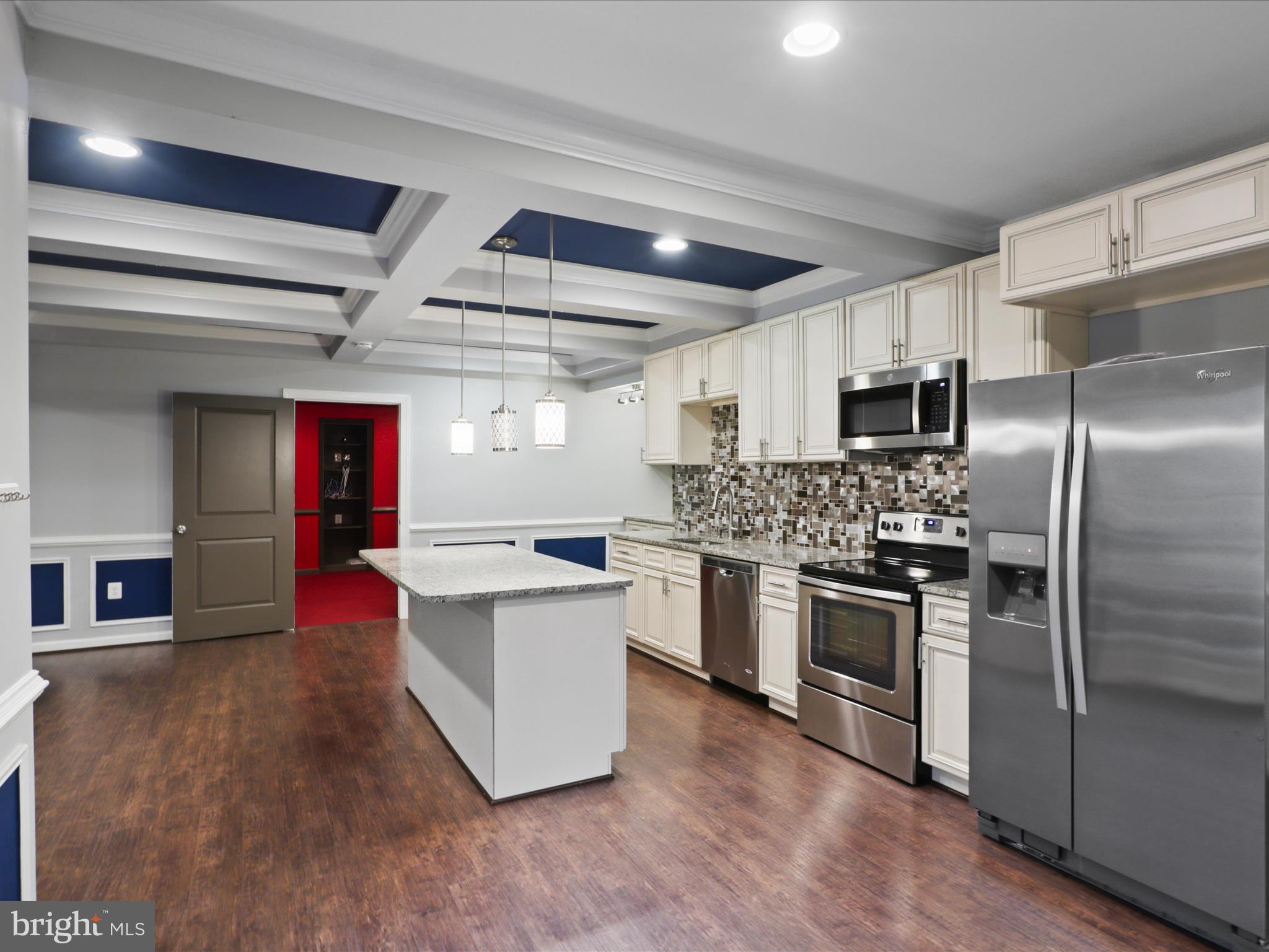 42177 BUNKER WOODS PLACE