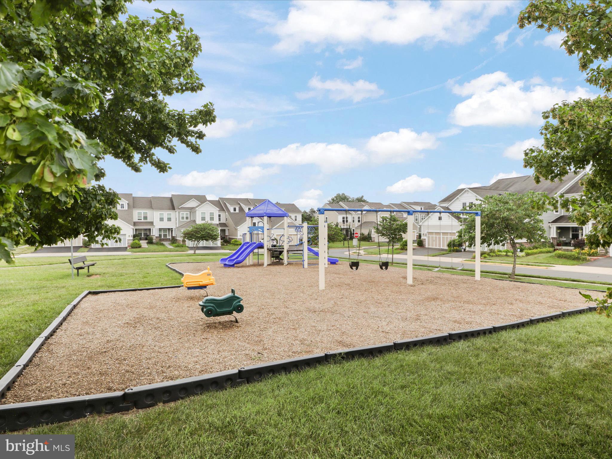 42177 BUNKER WOODS PLACE