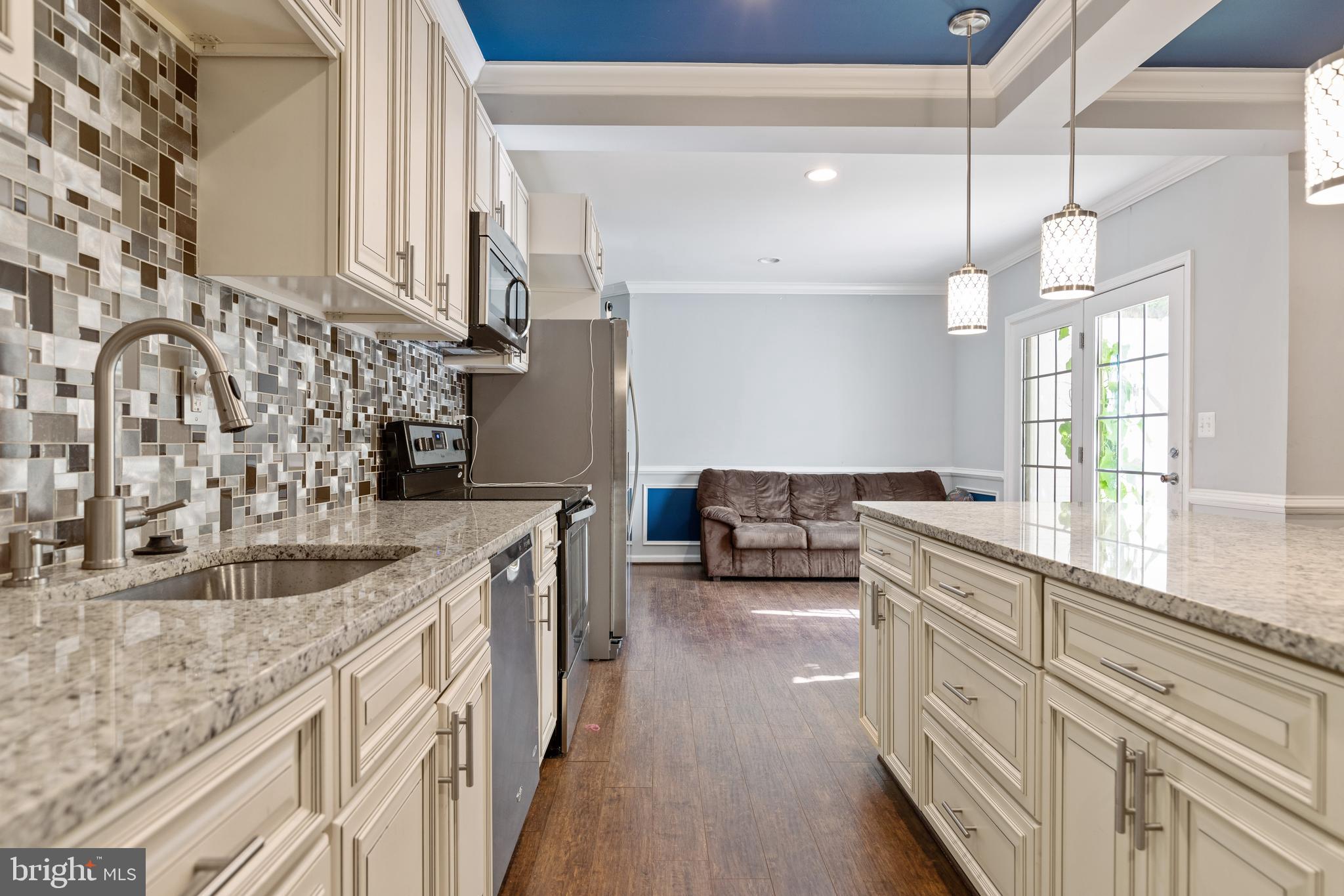 42177 BUNKER WOODS PLACE