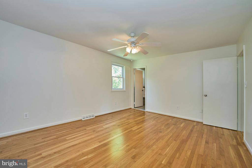38308 LONG LANE
