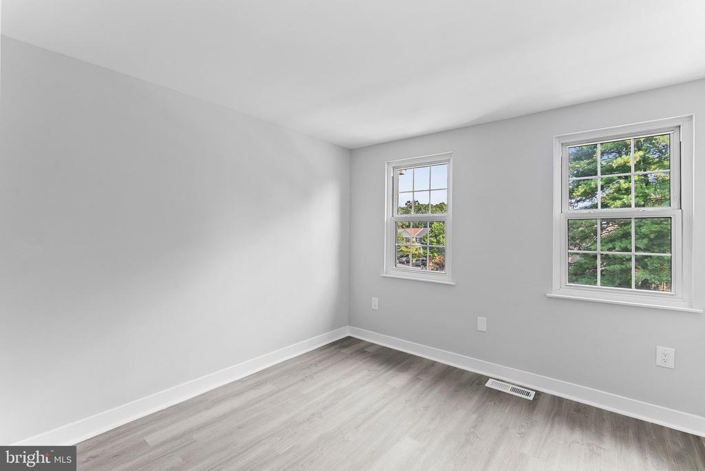 34 DORRELL COURT