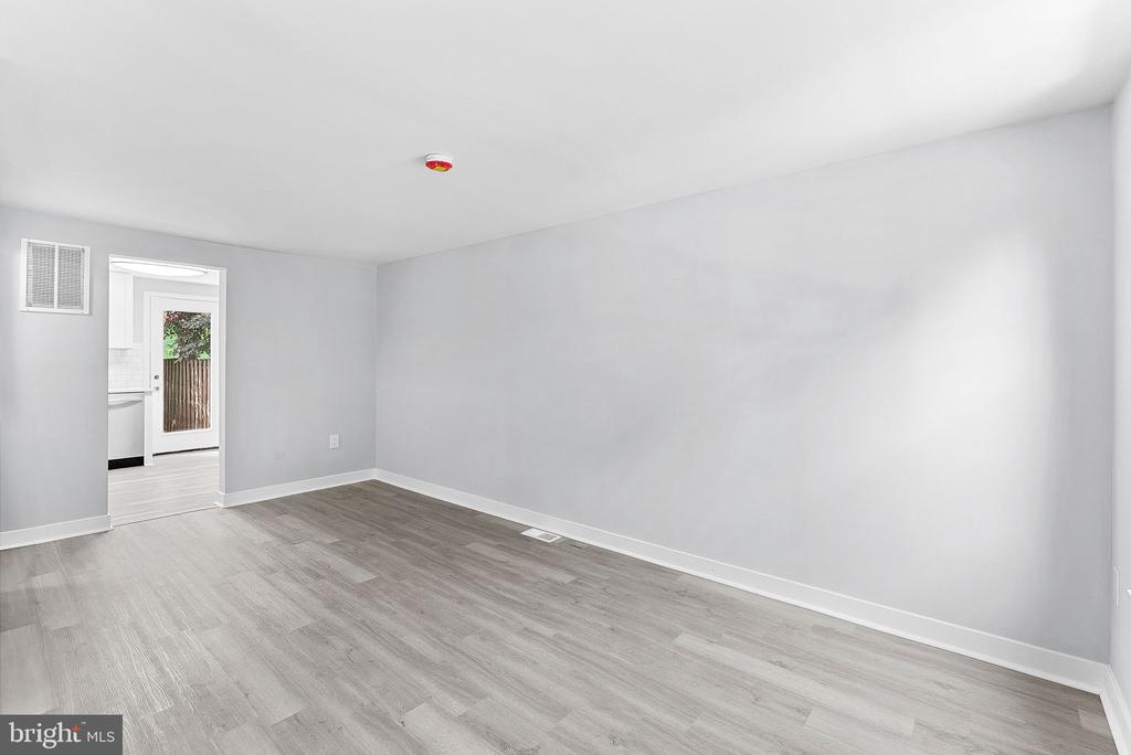 34 DORRELL COURT