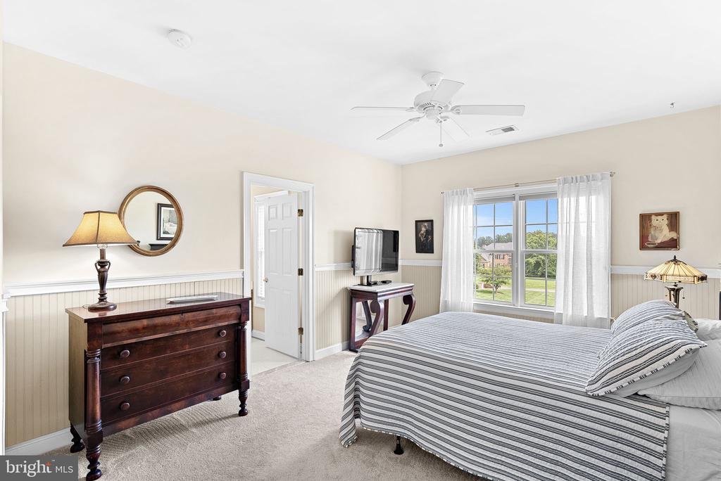 16534 GOLDENCREST CIRCLE