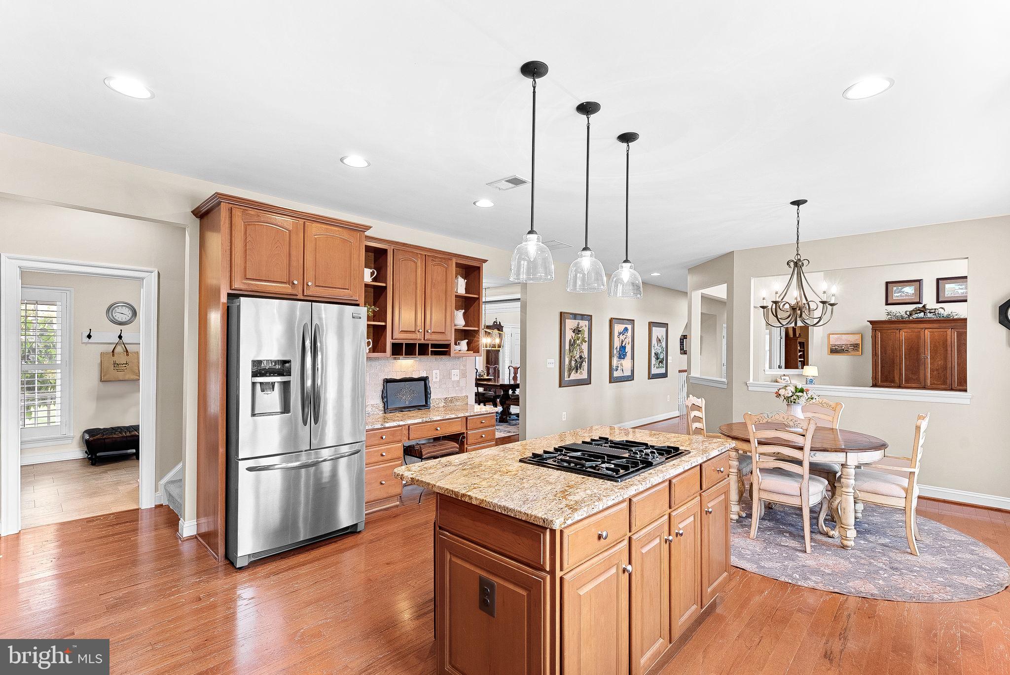 16534 GOLDENCREST CIRCLE