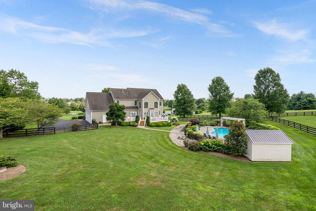 16534 GOLDENCREST CIRCLE