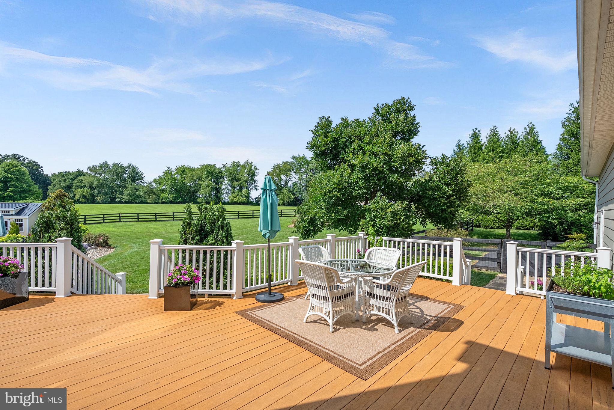 16534 GOLDENCREST CIRCLE