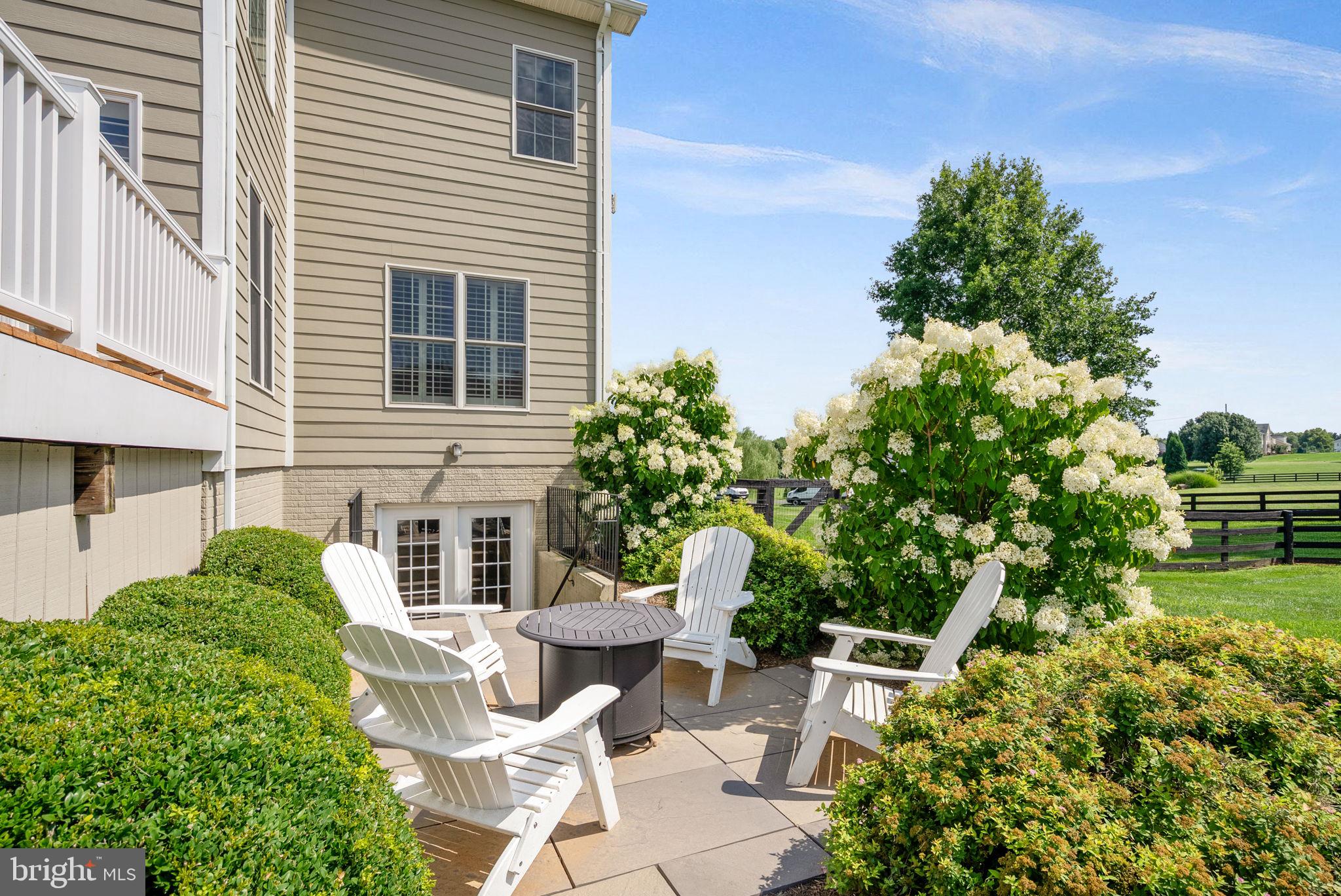 16534 GOLDENCREST CIRCLE