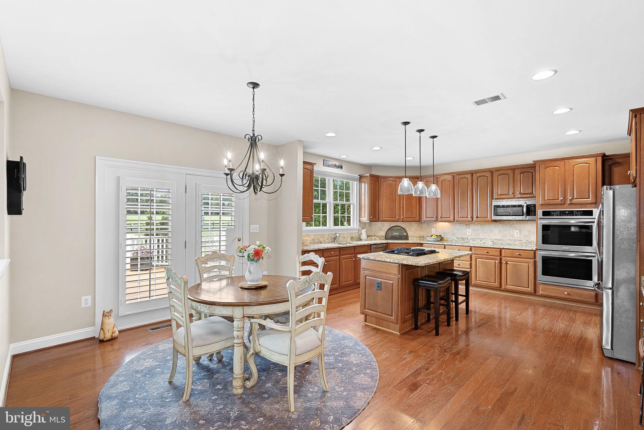 16534 GOLDENCREST CIRCLE