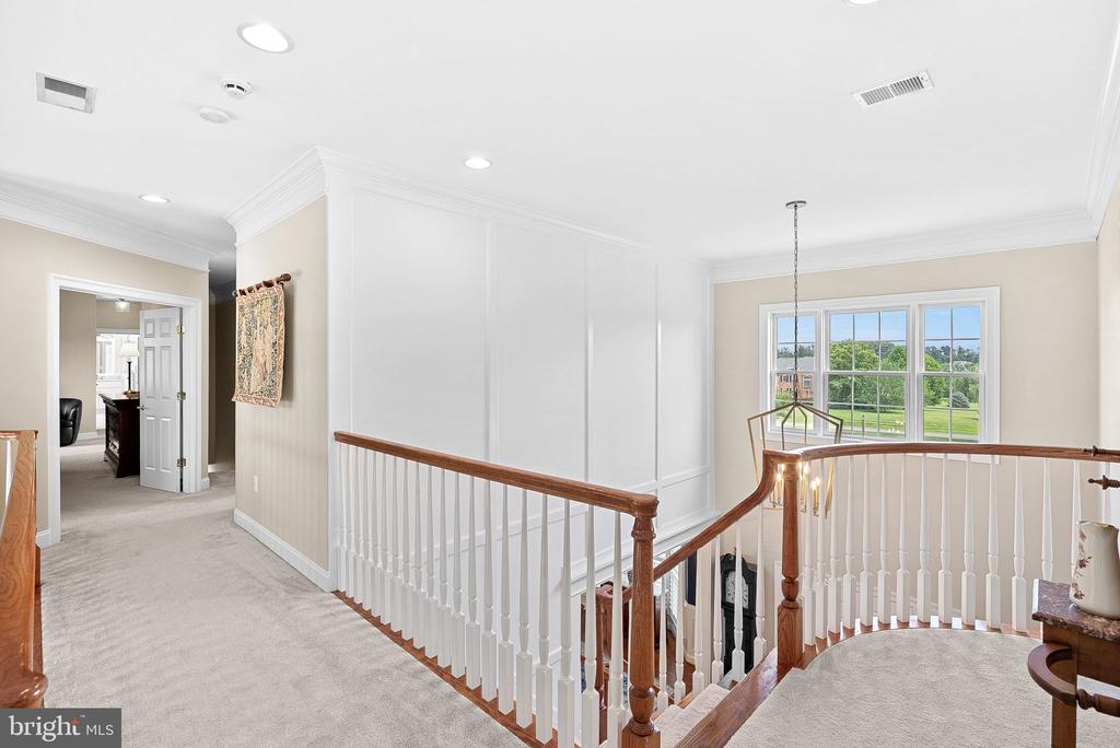 16534 GOLDENCREST CIRCLE