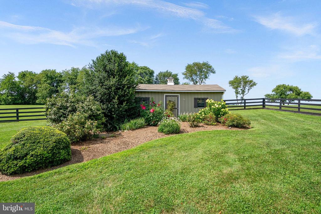 16534 GOLDENCREST CIRCLE