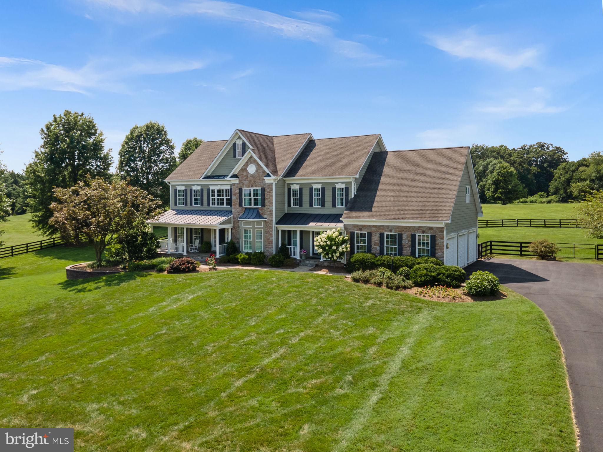 16534 GOLDENCREST CIRCLE