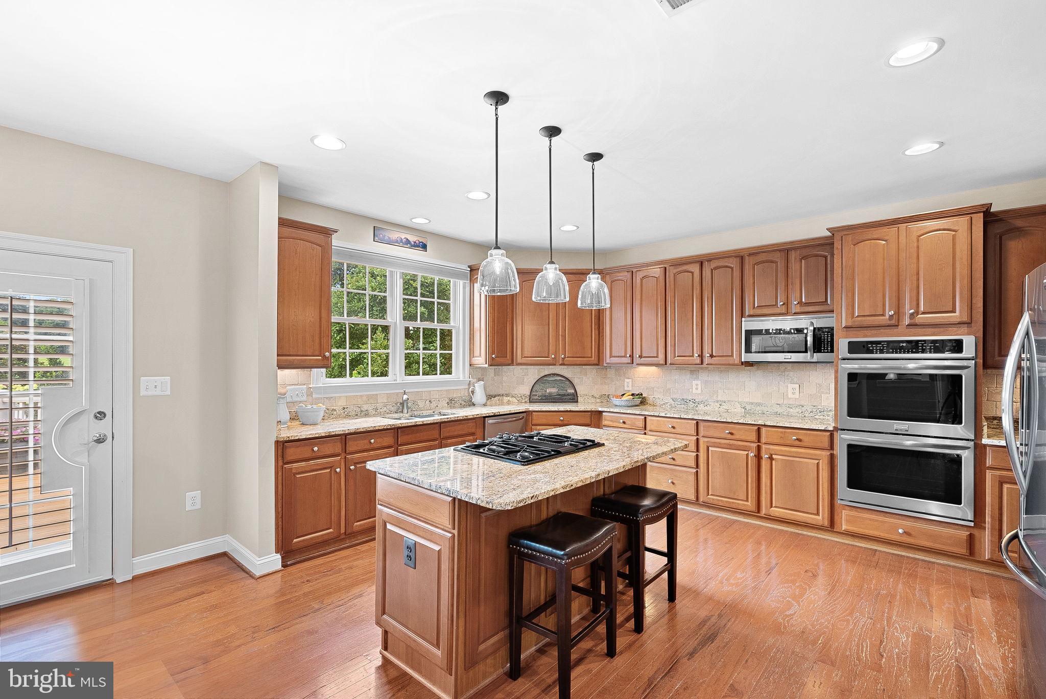 16534 GOLDENCREST CIRCLE