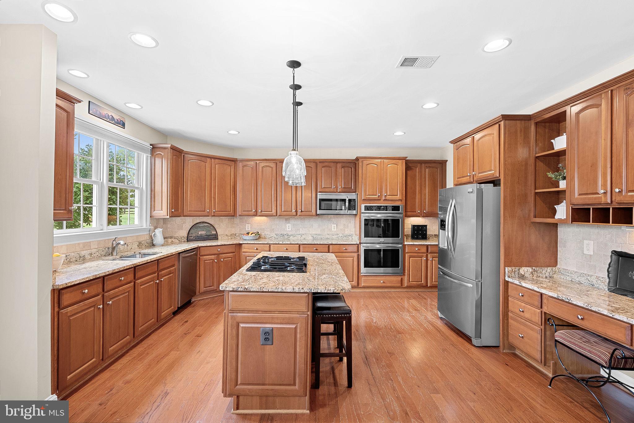 16534 GOLDENCREST CIRCLE