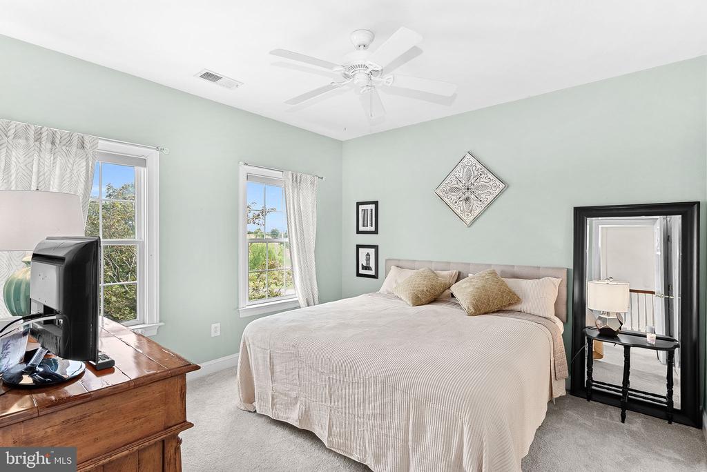 16534 GOLDENCREST CIRCLE