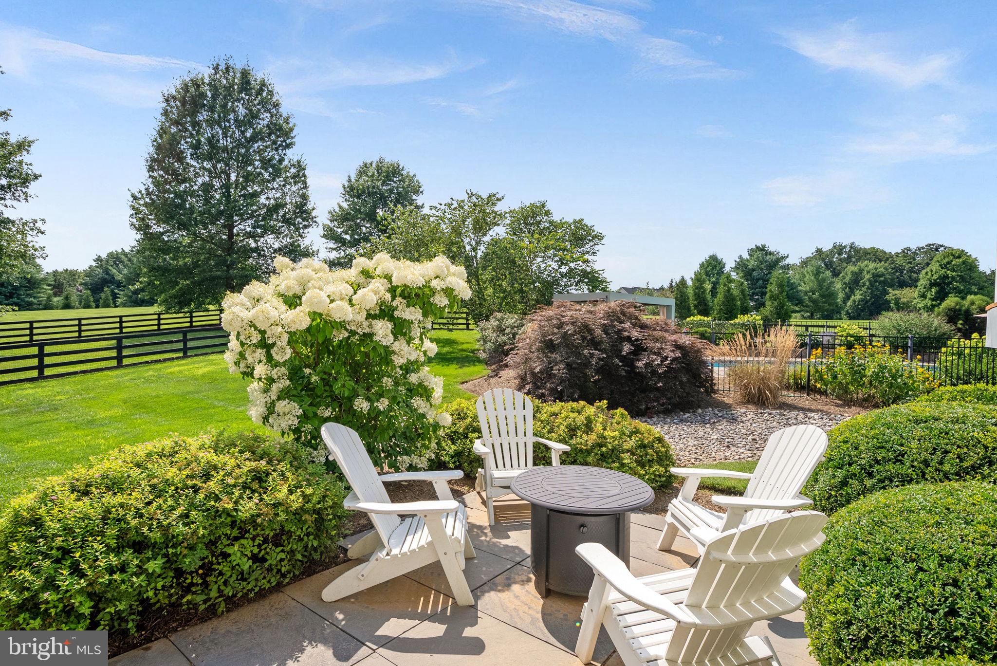 16534 GOLDENCREST CIRCLE