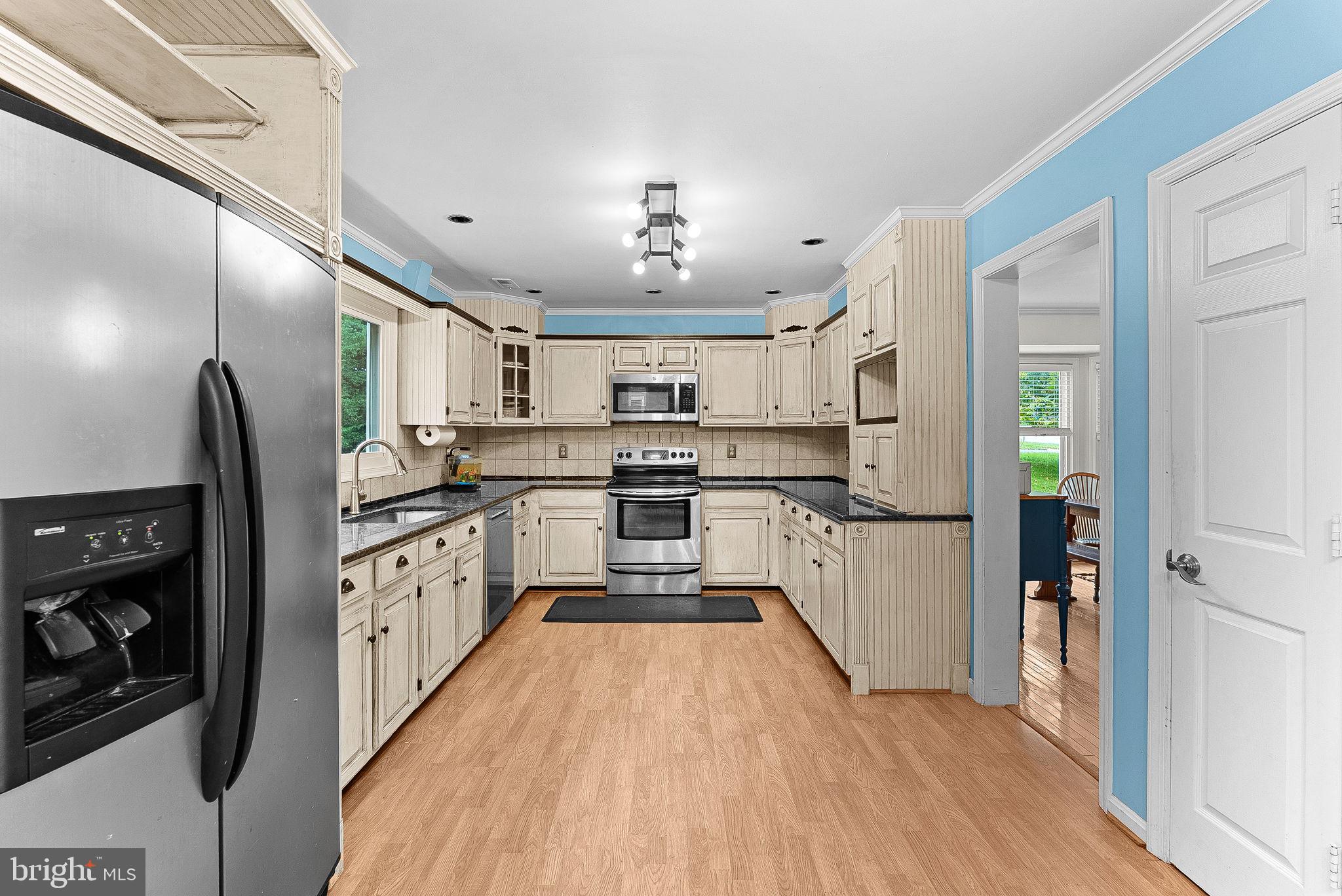 17313 PICKWICK DRIVE