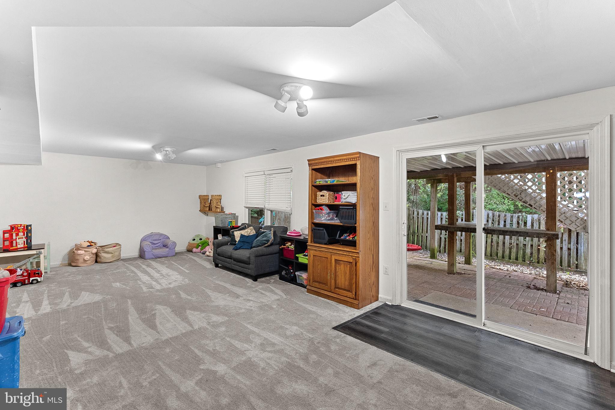 17313 PICKWICK DRIVE