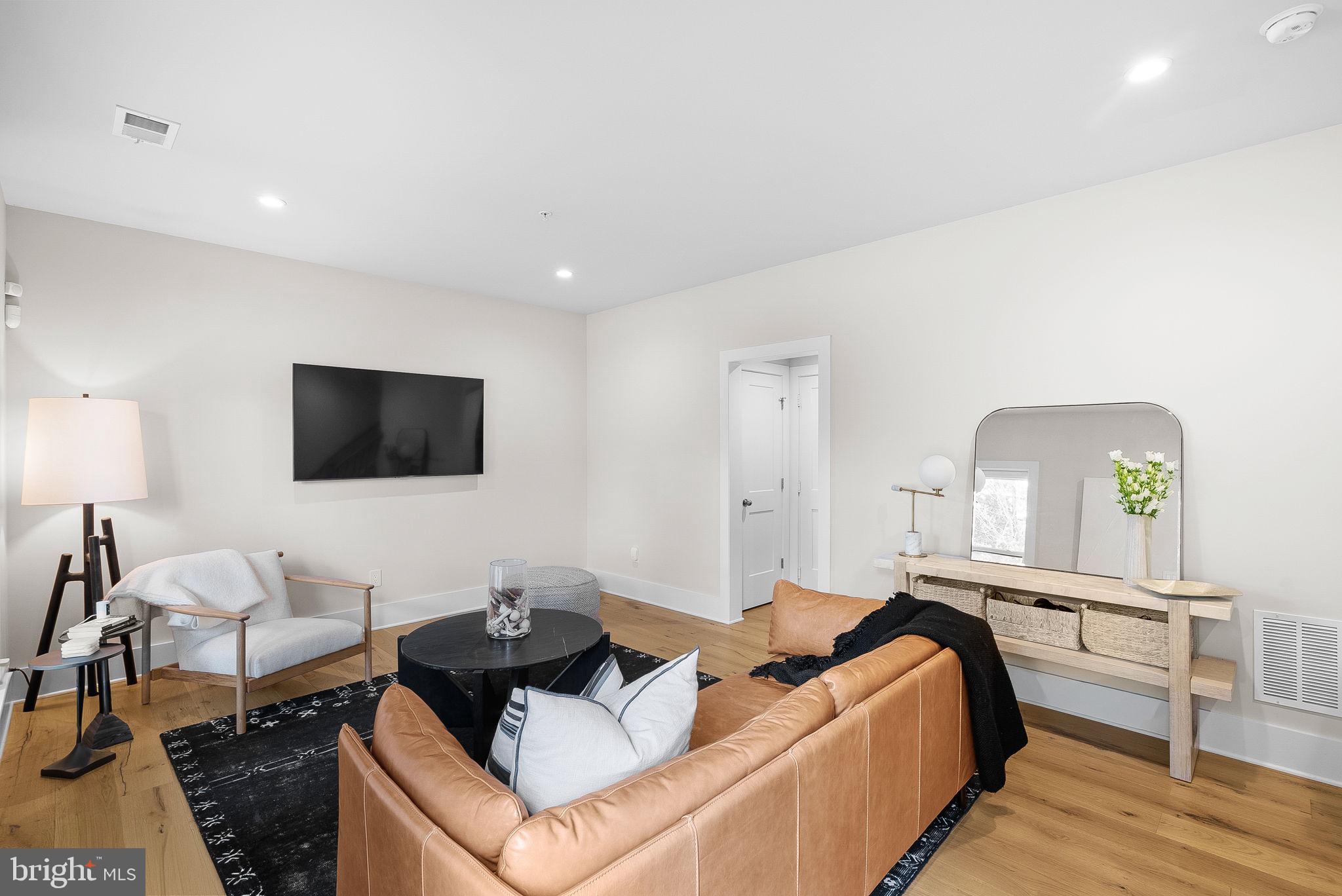 20116 OLD LINE TERRACE