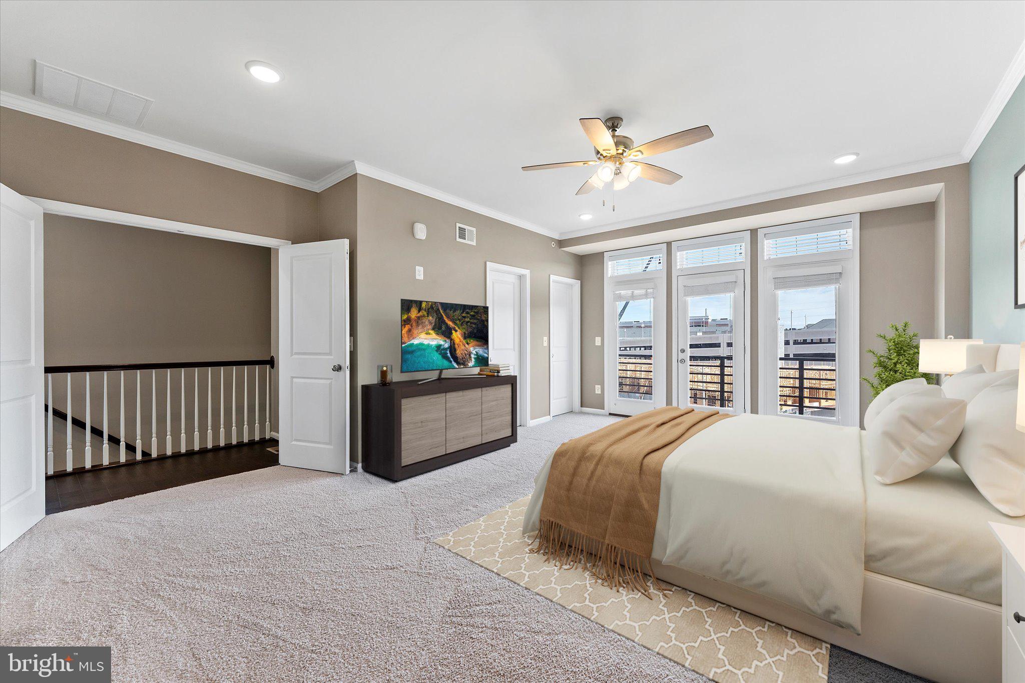 1000 RIBBON LIMESTONE TERRACE SE