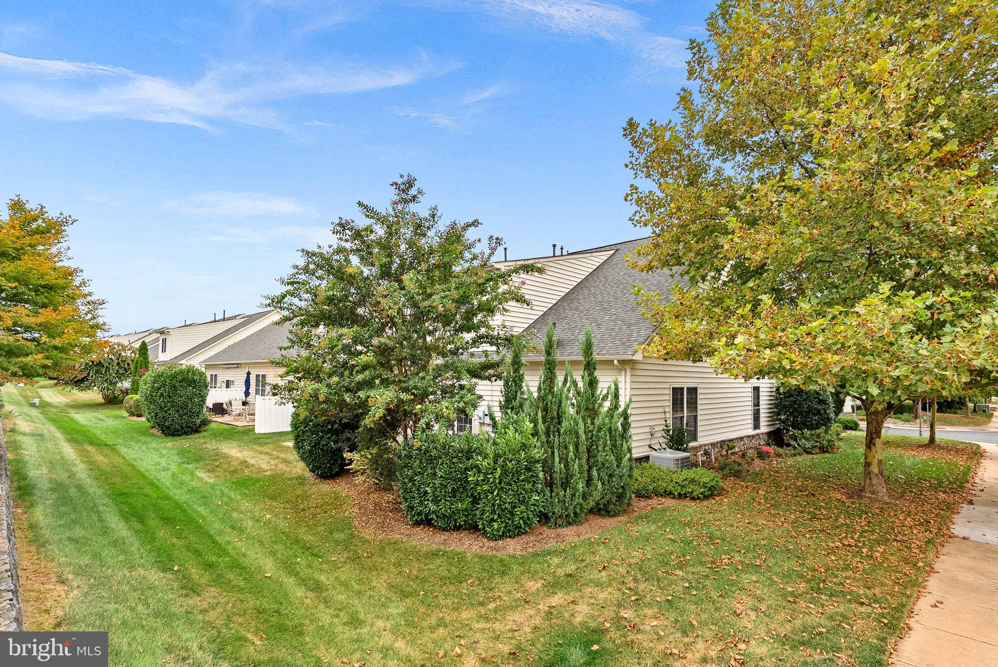 44397 ADARE MANOR SQUARE