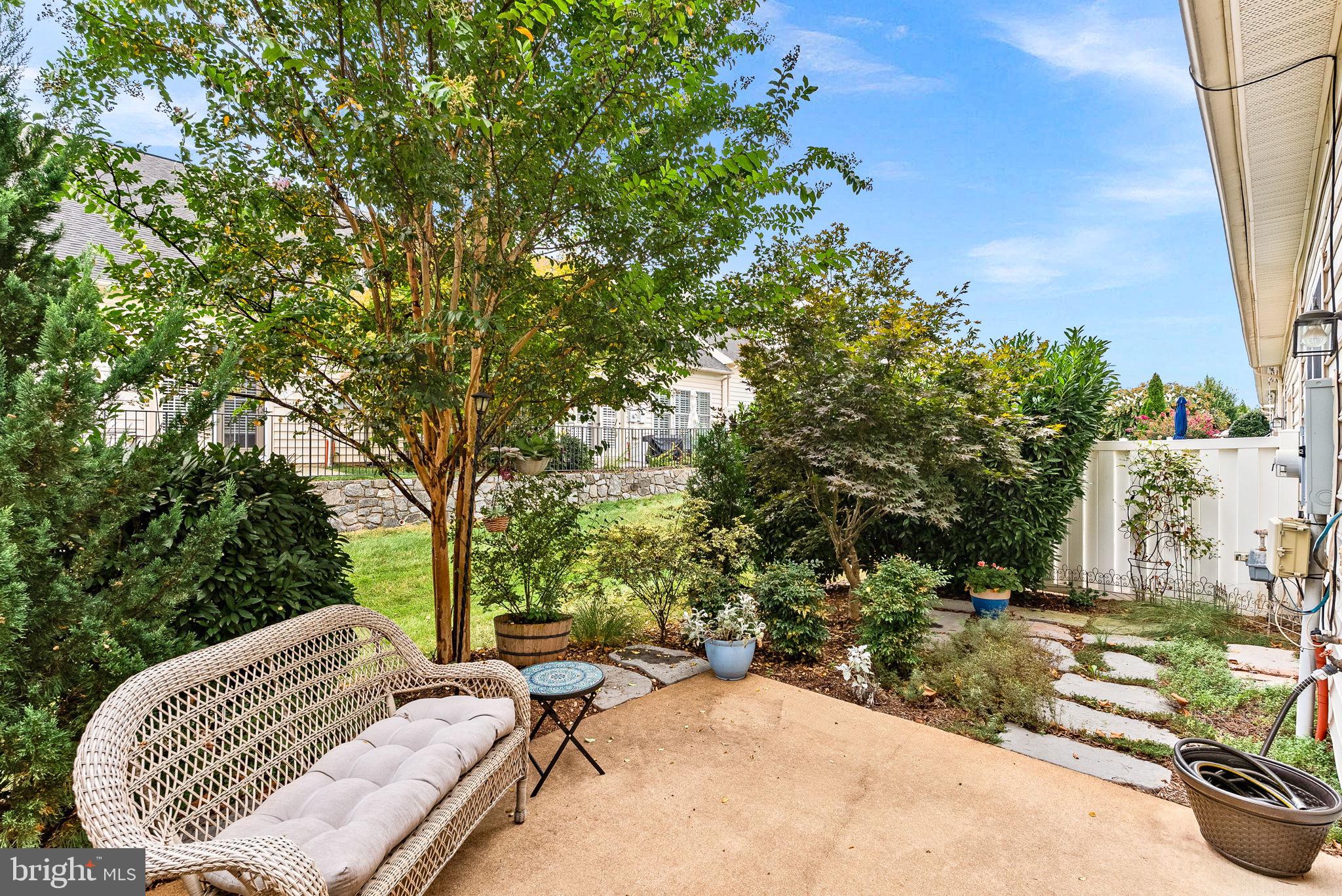 44397 ADARE MANOR SQUARE