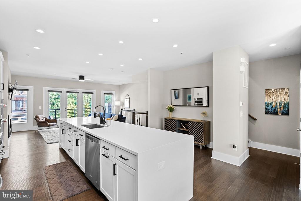20119 OLD LINE TERRACE