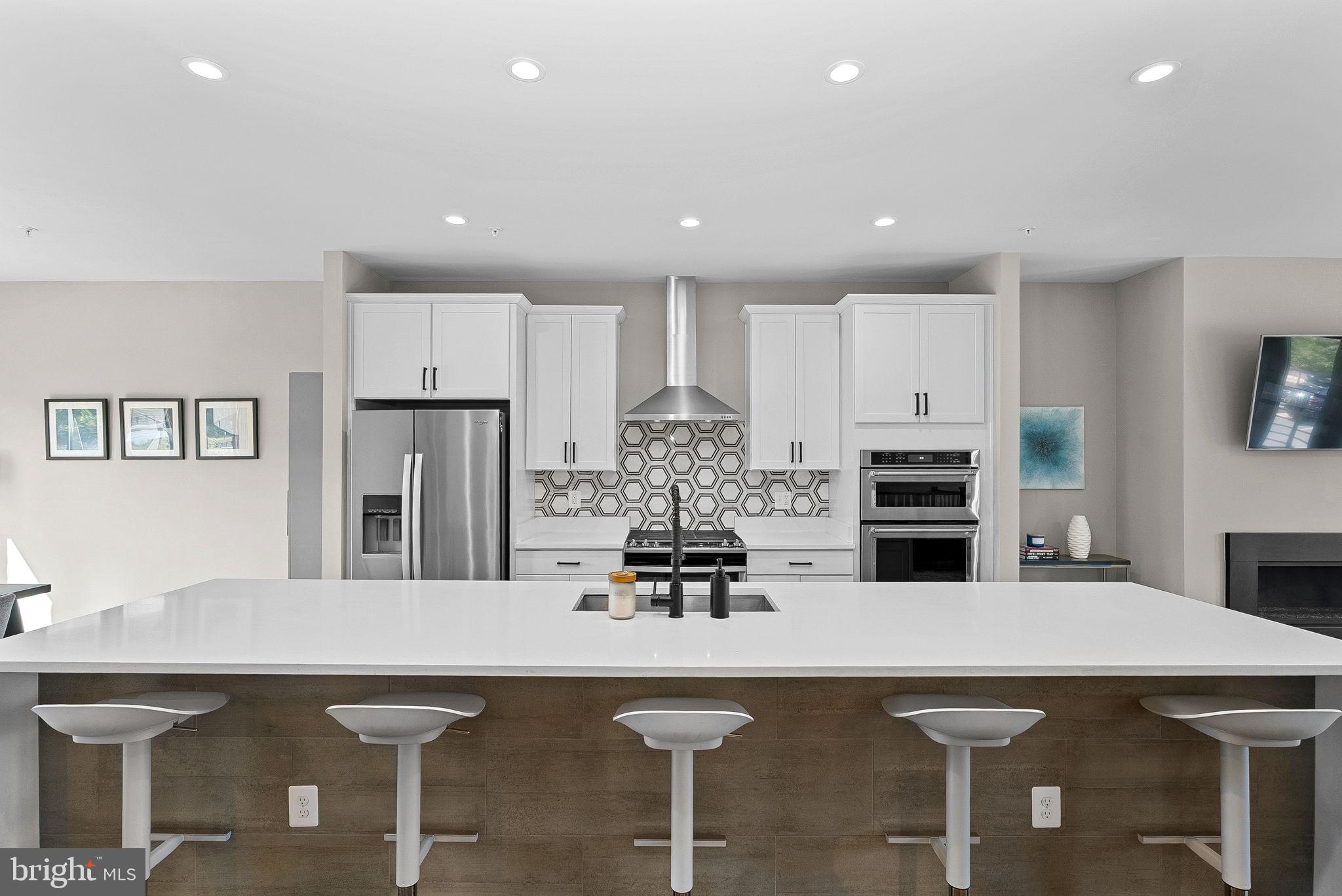 20119 OLD LINE TERRACE