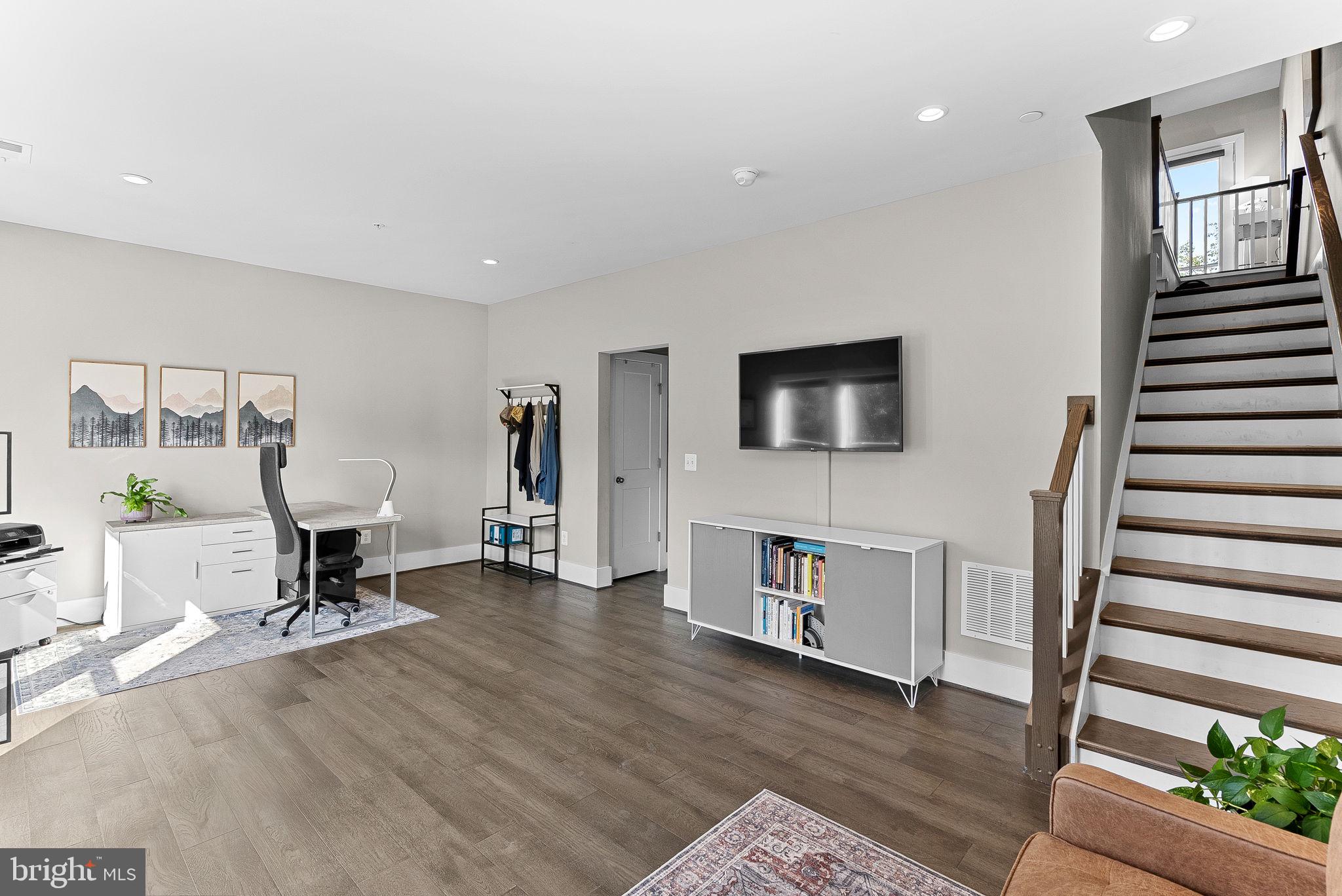 20119 OLD LINE TERRACE