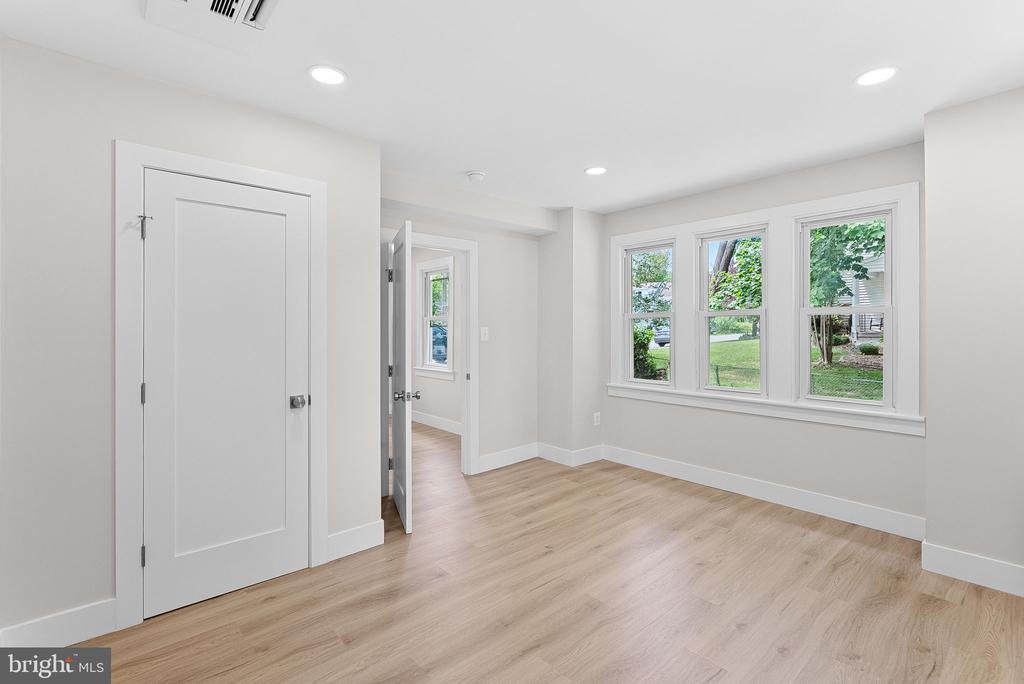 321 W J STREET