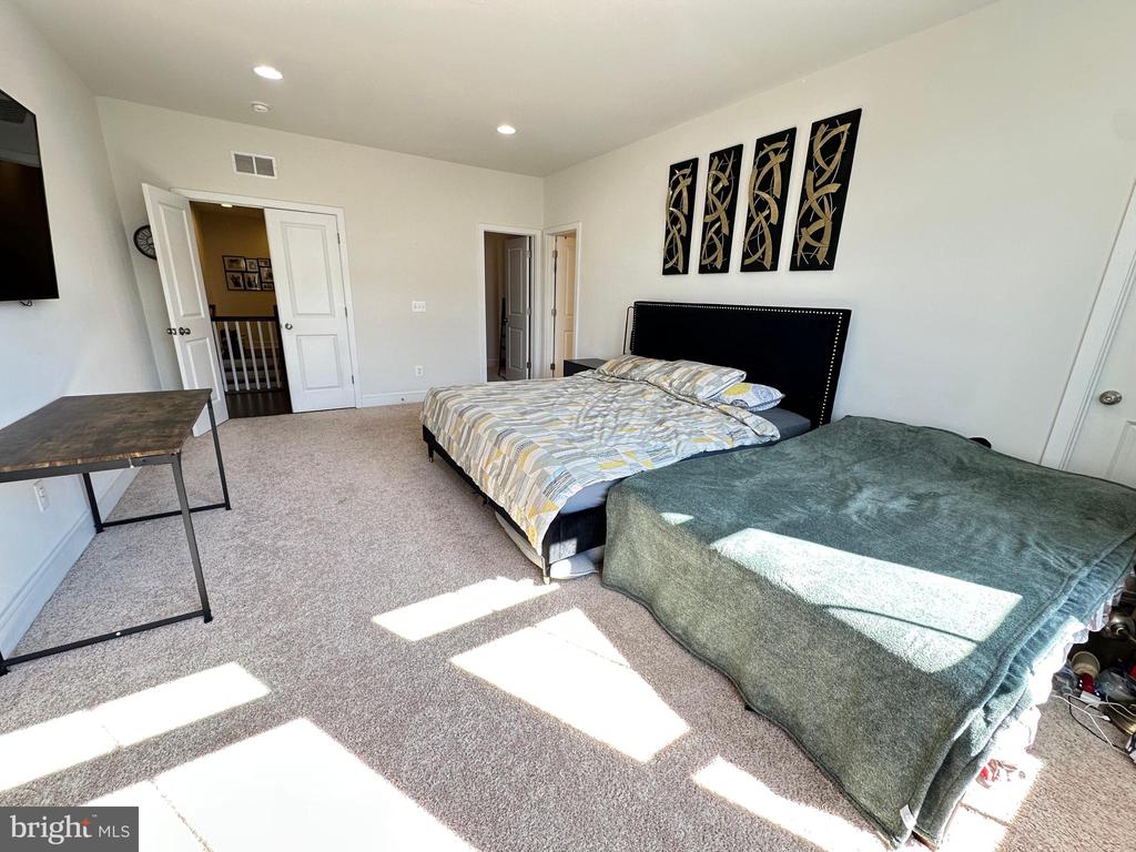 23115 COTTONWILLOW SQUARE