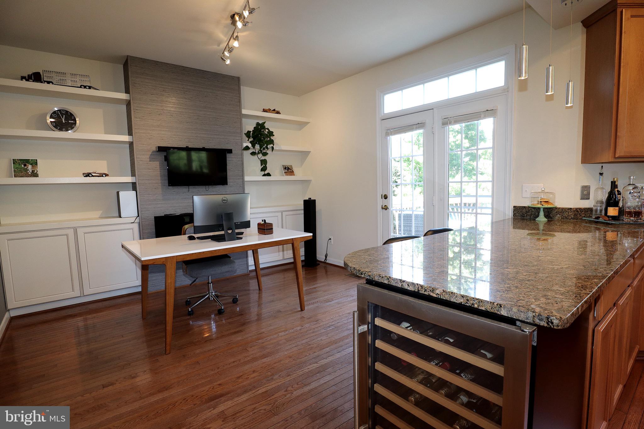 43795 LEES MILL SQUARE
