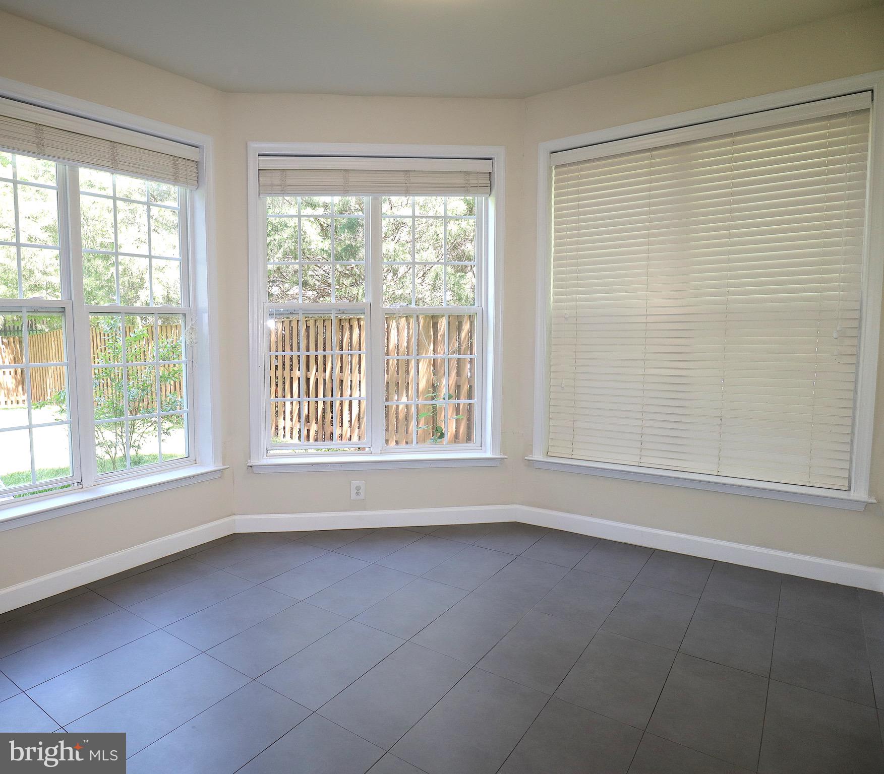43795 LEES MILL SQUARE