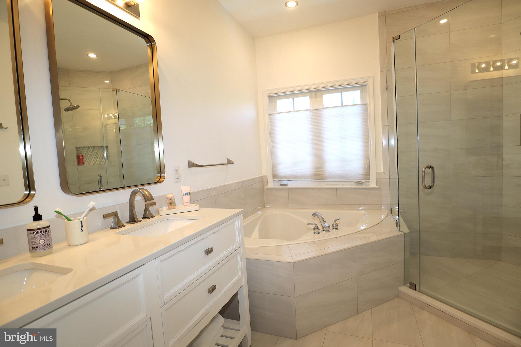 43795 LEES MILL SQUARE