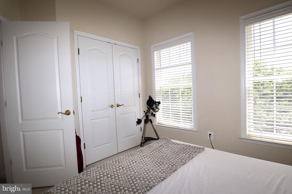 43795 LEES MILL SQUARE