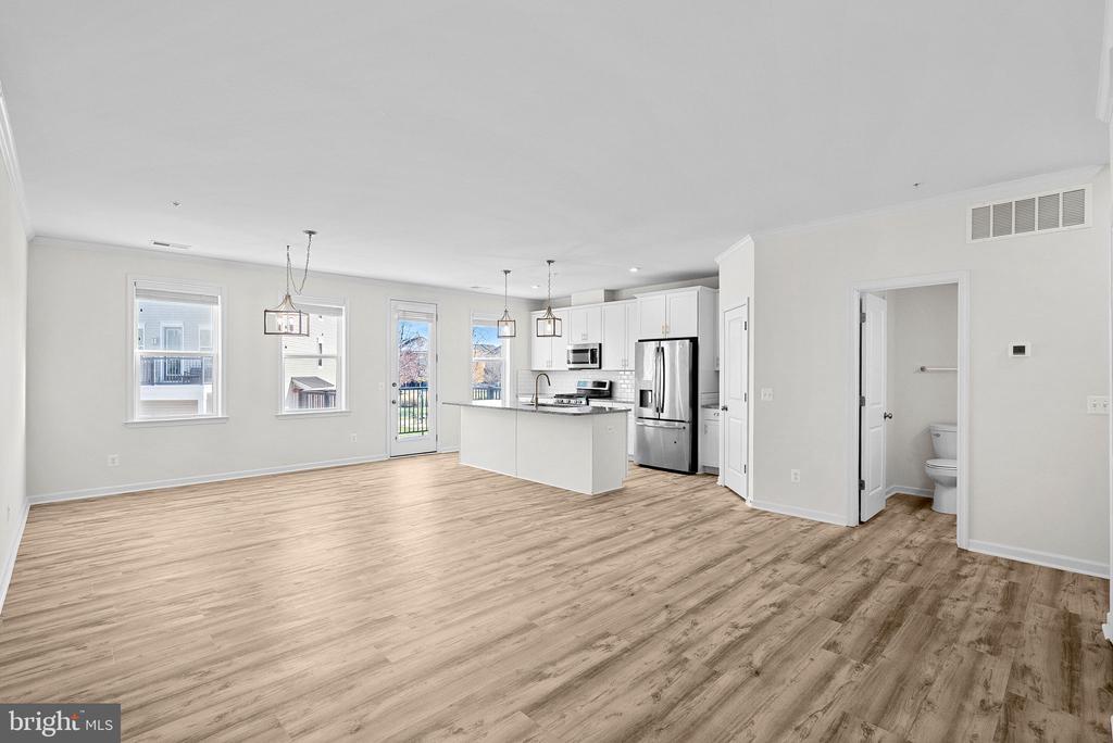 42020 GLADE CREEK TERRACE