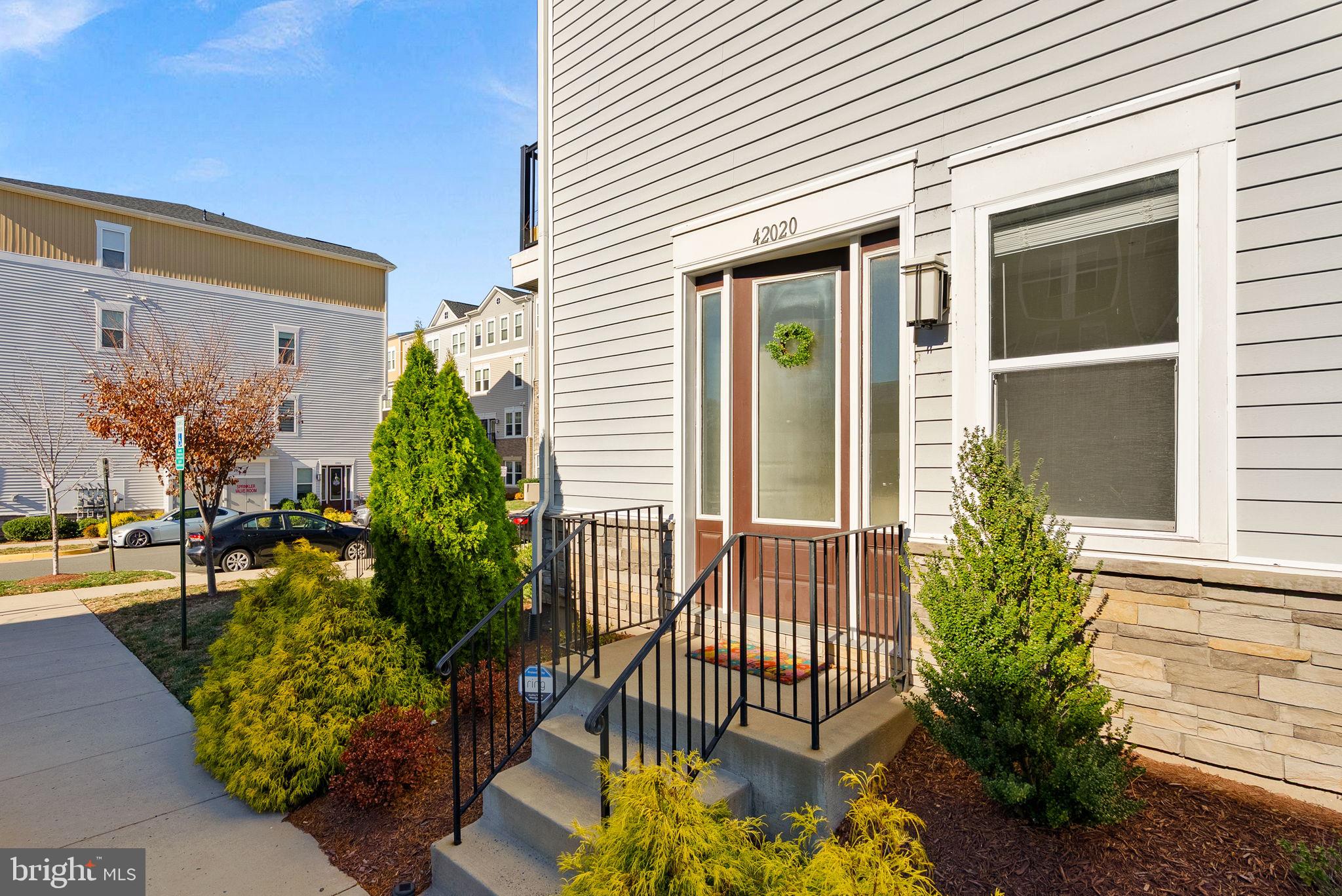 42020 GLADE CREEK TERRACE