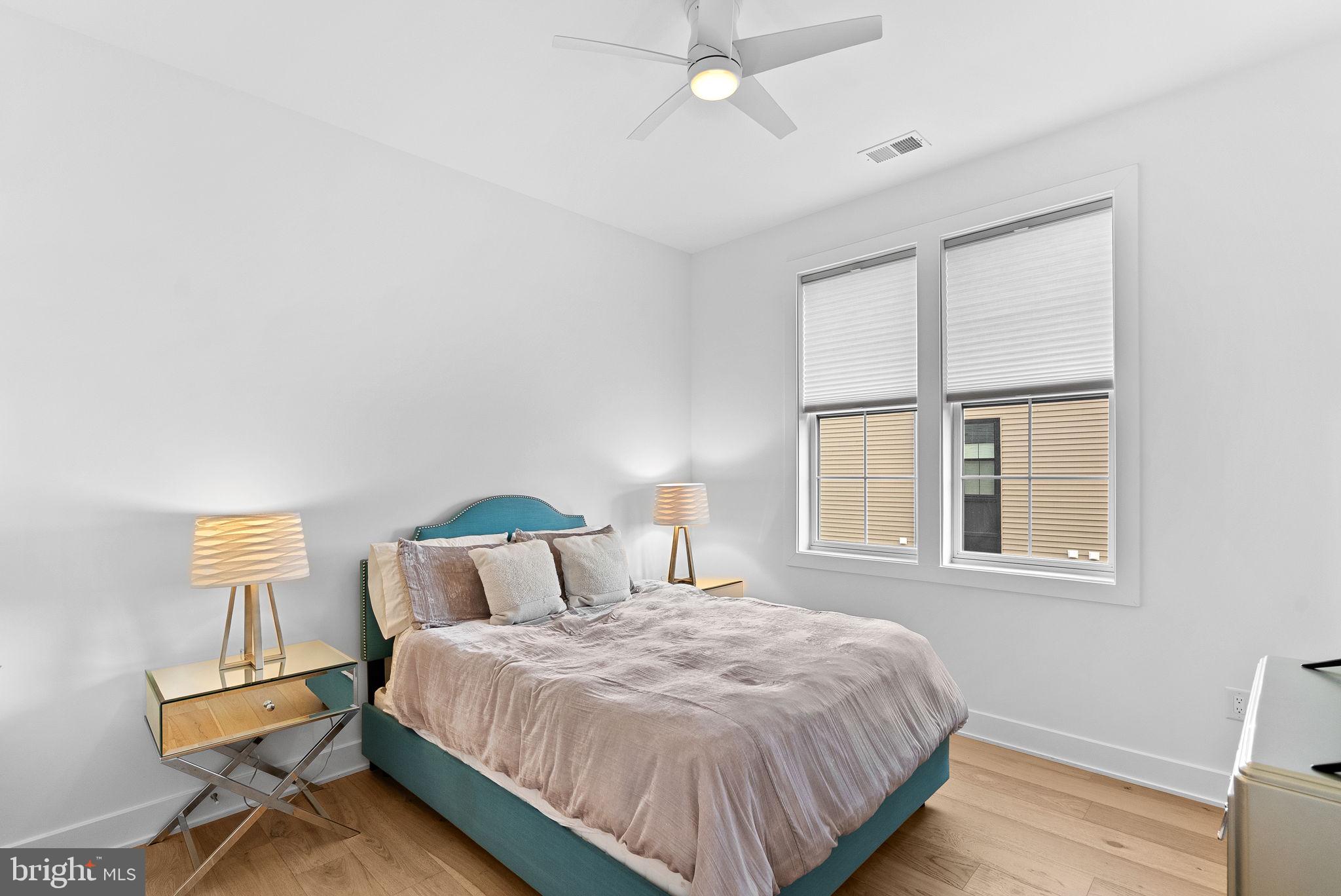 22171 SPRINGSIDE TERRACE 400