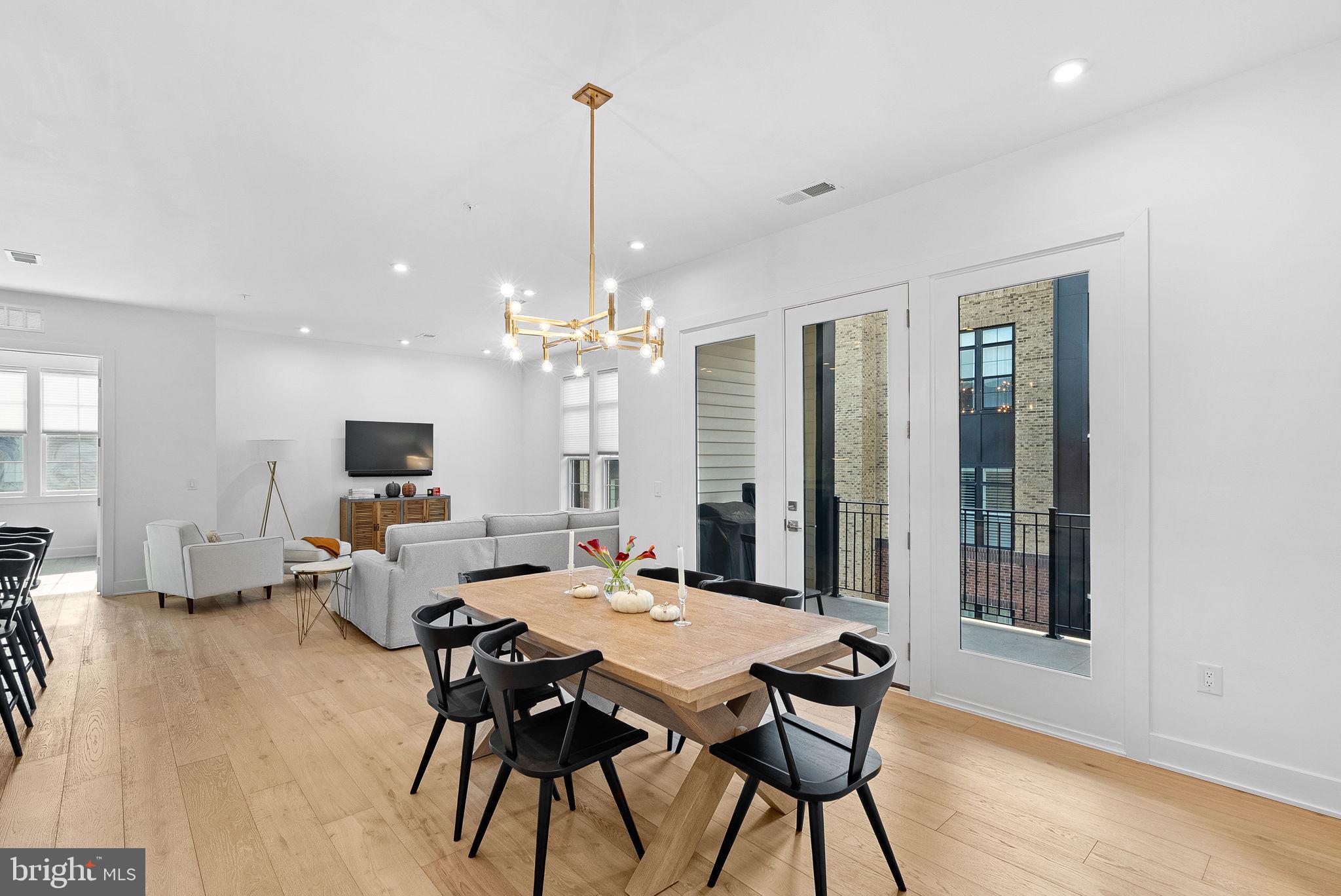 22171 SPRINGSIDE TERRACE 400