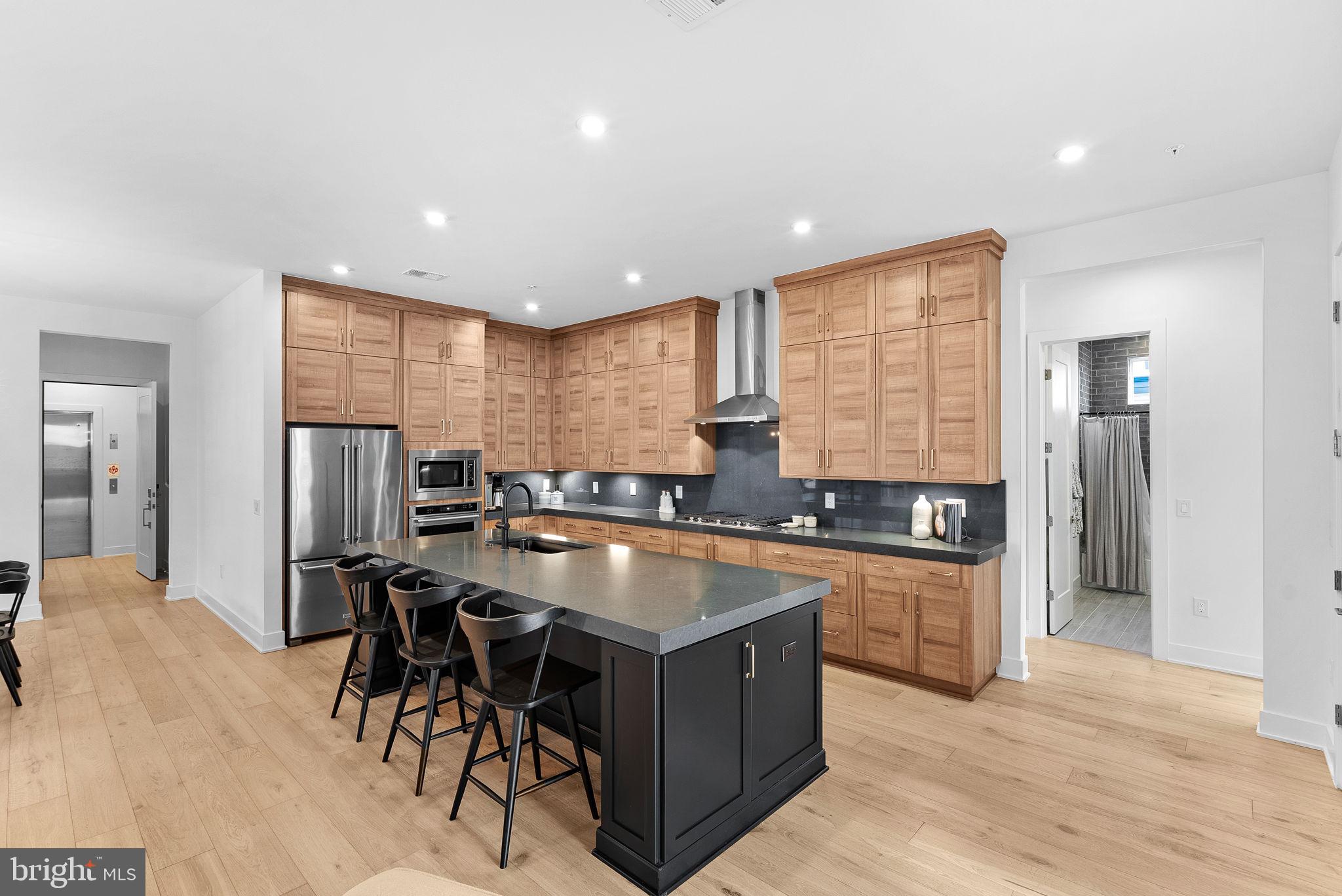 22171 SPRINGSIDE TERRACE 400