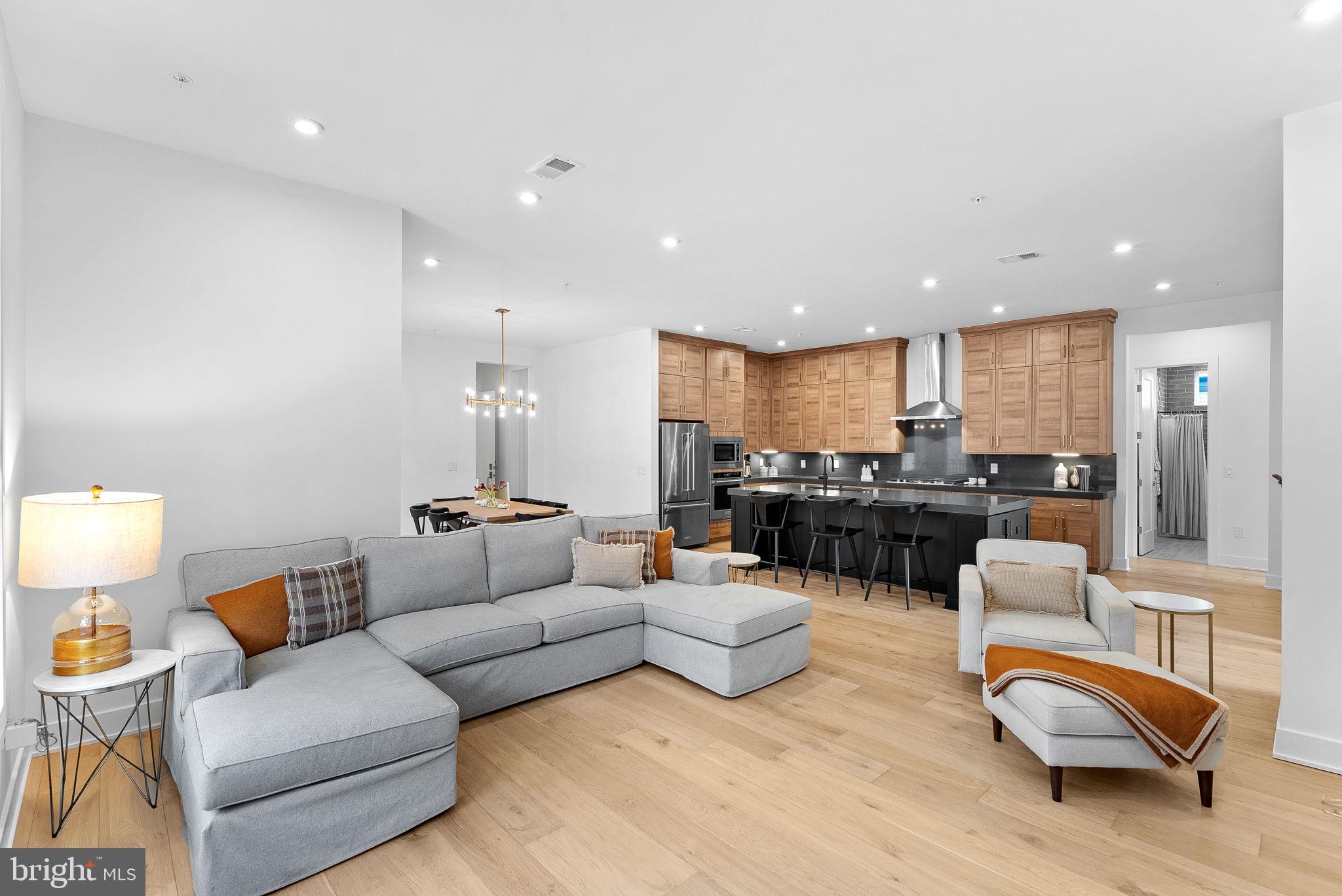 22171 SPRINGSIDE TERRACE 400