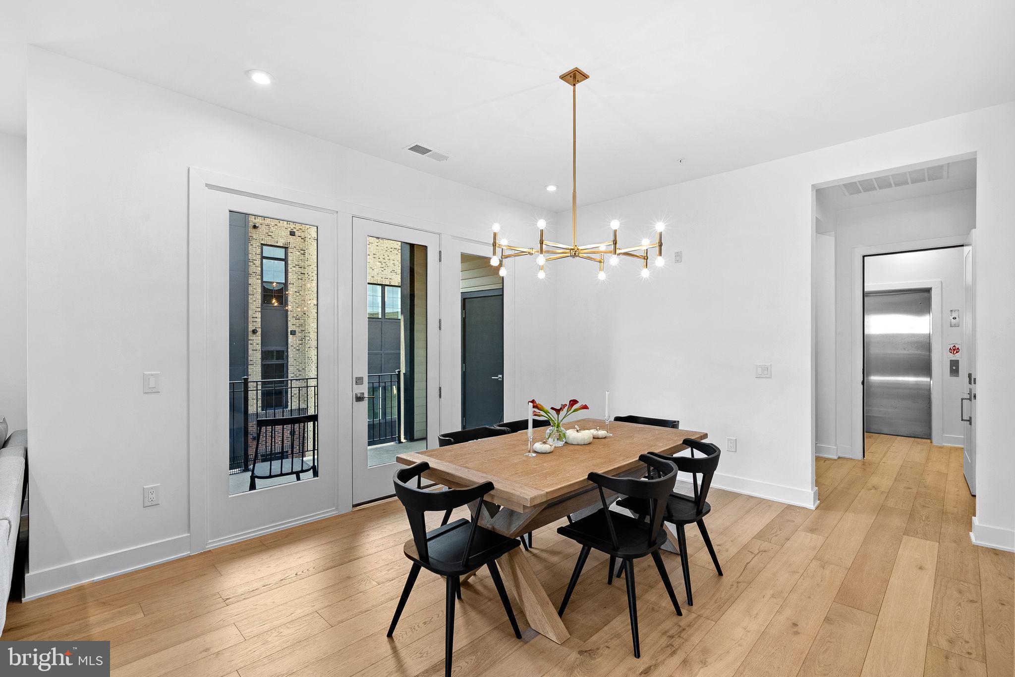 22171 SPRINGSIDE TERRACE 400